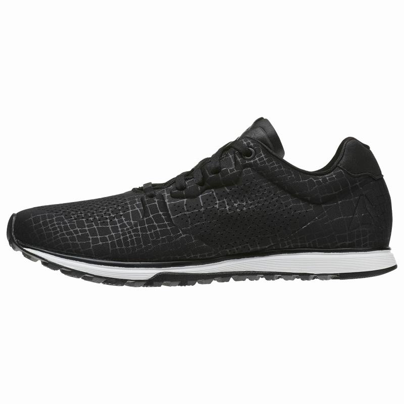 Adidasi Training Reebok Eve Tr Dama Negrii/Albi Romania XE4194CR